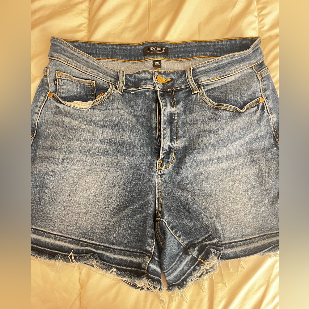 Judy Blue shorts
